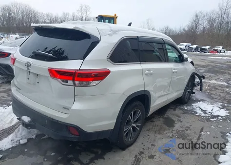 2017 Toyota Highlander Le from USA, damaged, VIN 5TDBZRFH3HS456714